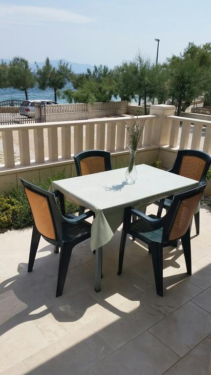 Apartment Brac Sutivan Cameră foto