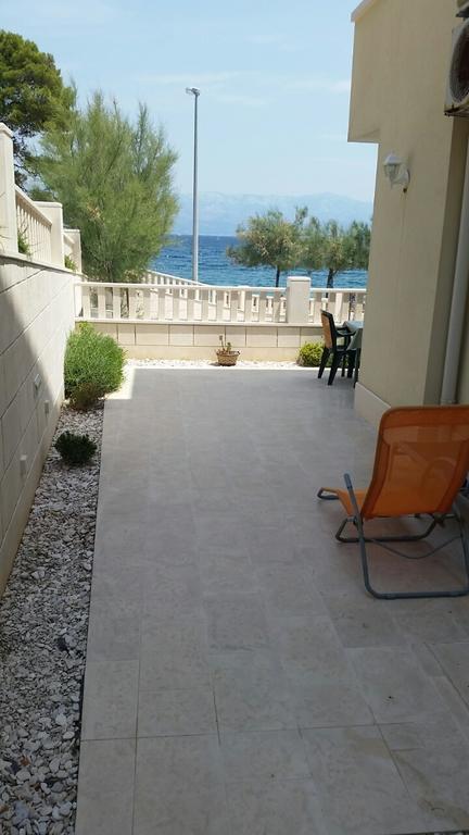 Apartment Brac Sutivan Cameră foto