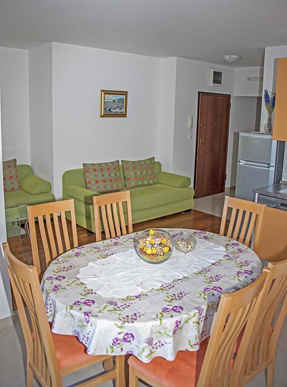 Apartment Brac Sutivan Exterior foto